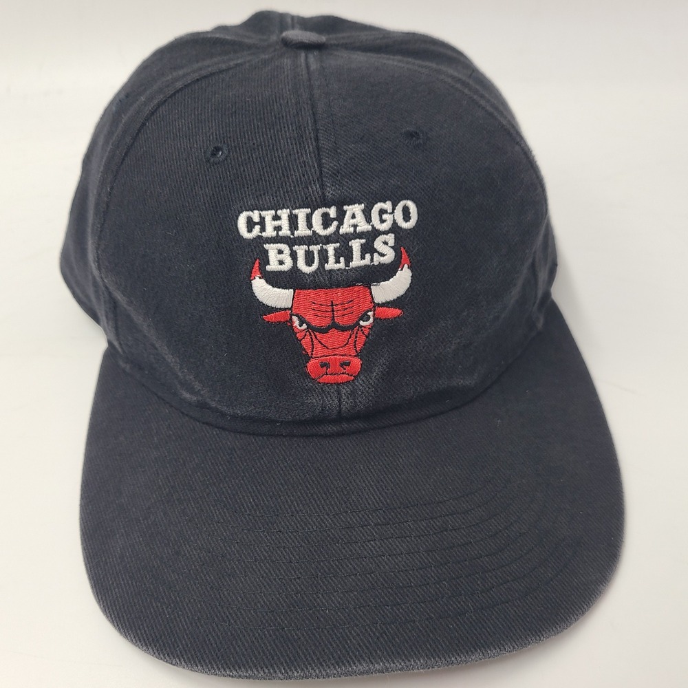 Vintage Chicago Bulls Hat Adjustable (Fits Small) Logo 7 Black NBA Basketball